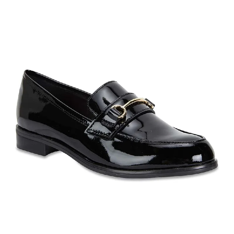 Wallis Loafer in Black Patent