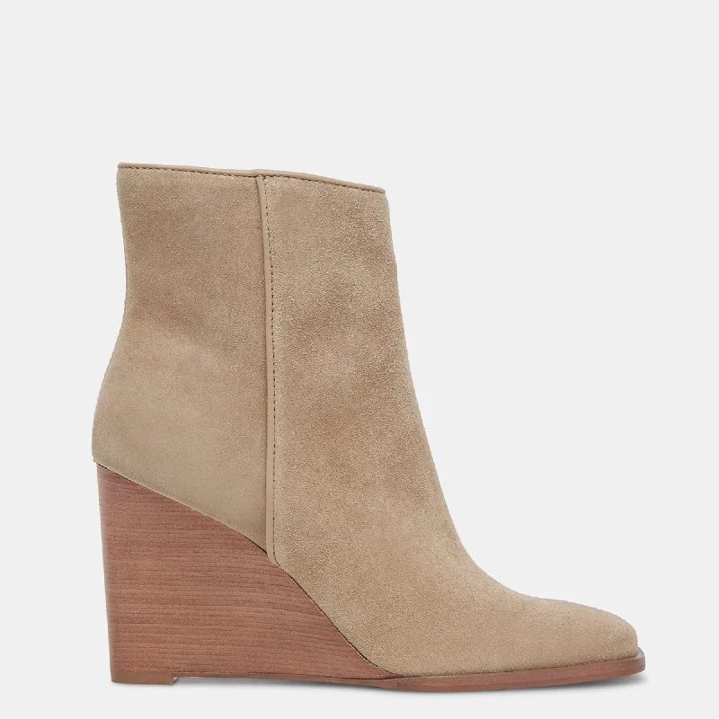 SUSANN BOOTIES ALMOND SUEDE