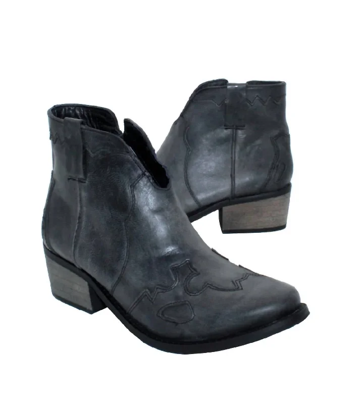 Women Drexel Leather Bootie In Black