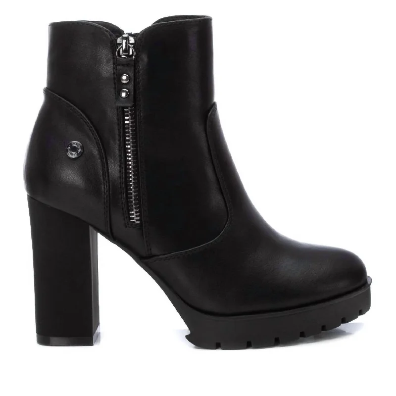 Women's Heeled Booties In Black