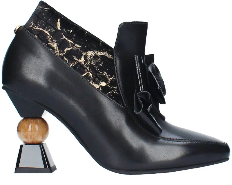 Women's High Heeled Ankle Boots In Black