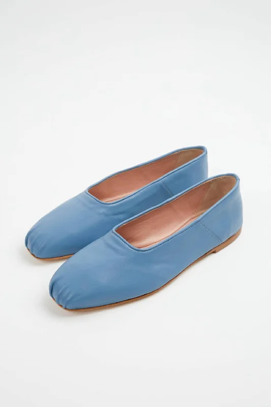 Etesia Leather Ballet Flat In Heavenly